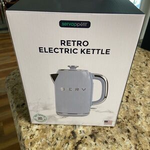 Servapetit Retro Electric Kettle - Silver